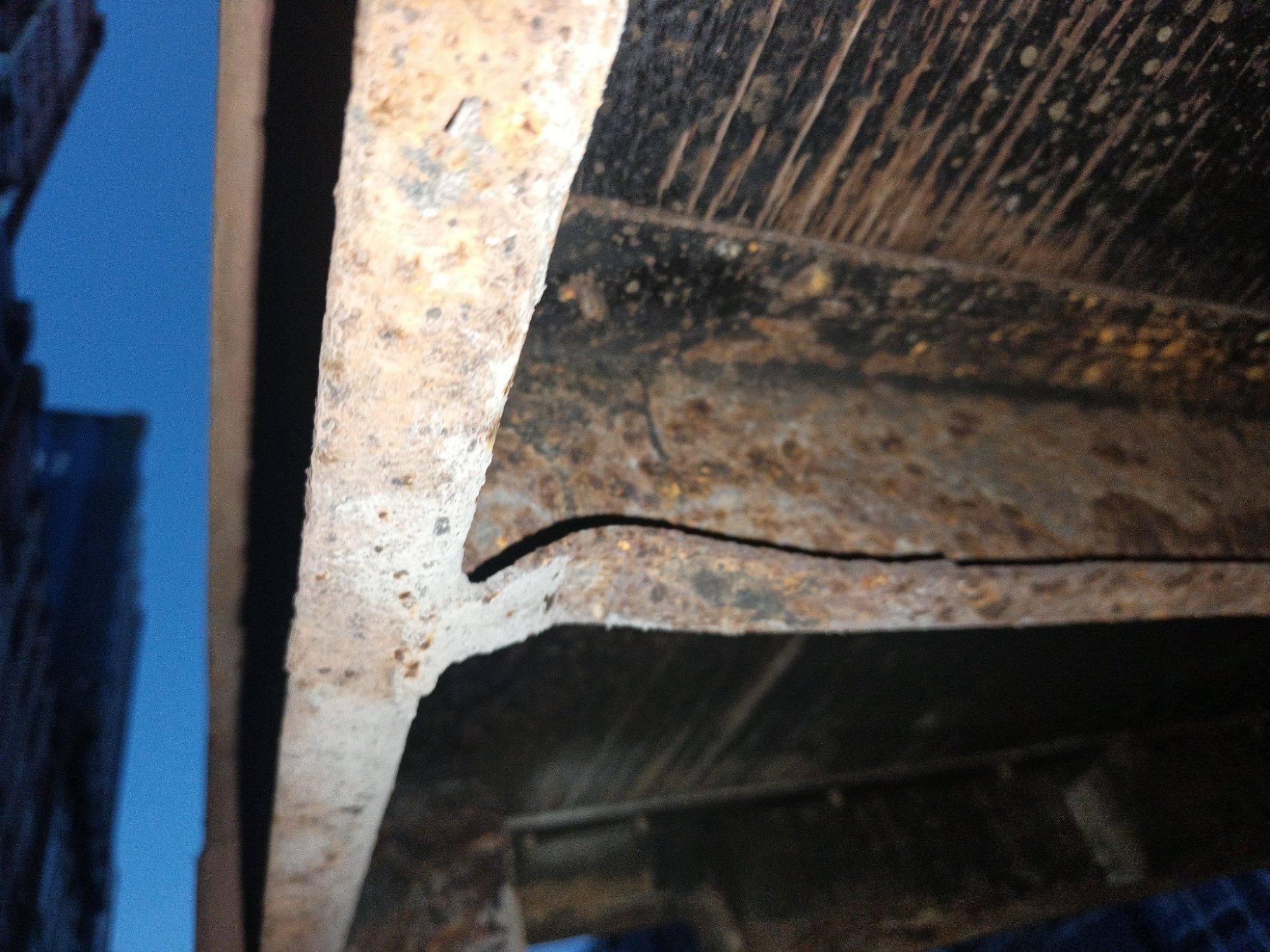 Морской контейнер TGHU1701810