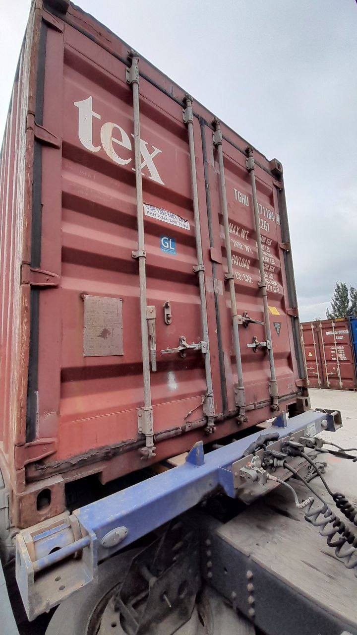 Морской контейнер TGHU1711844