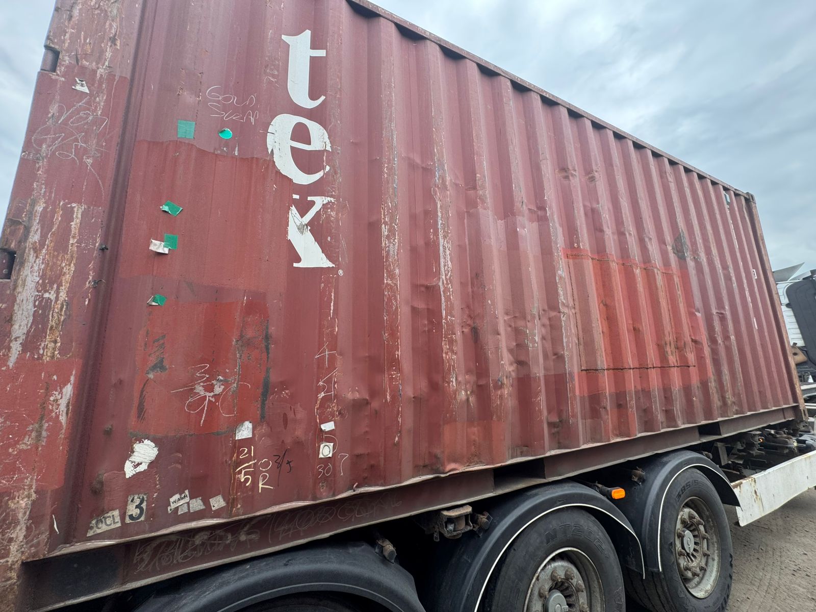 Морской контейнер TGHU1724570