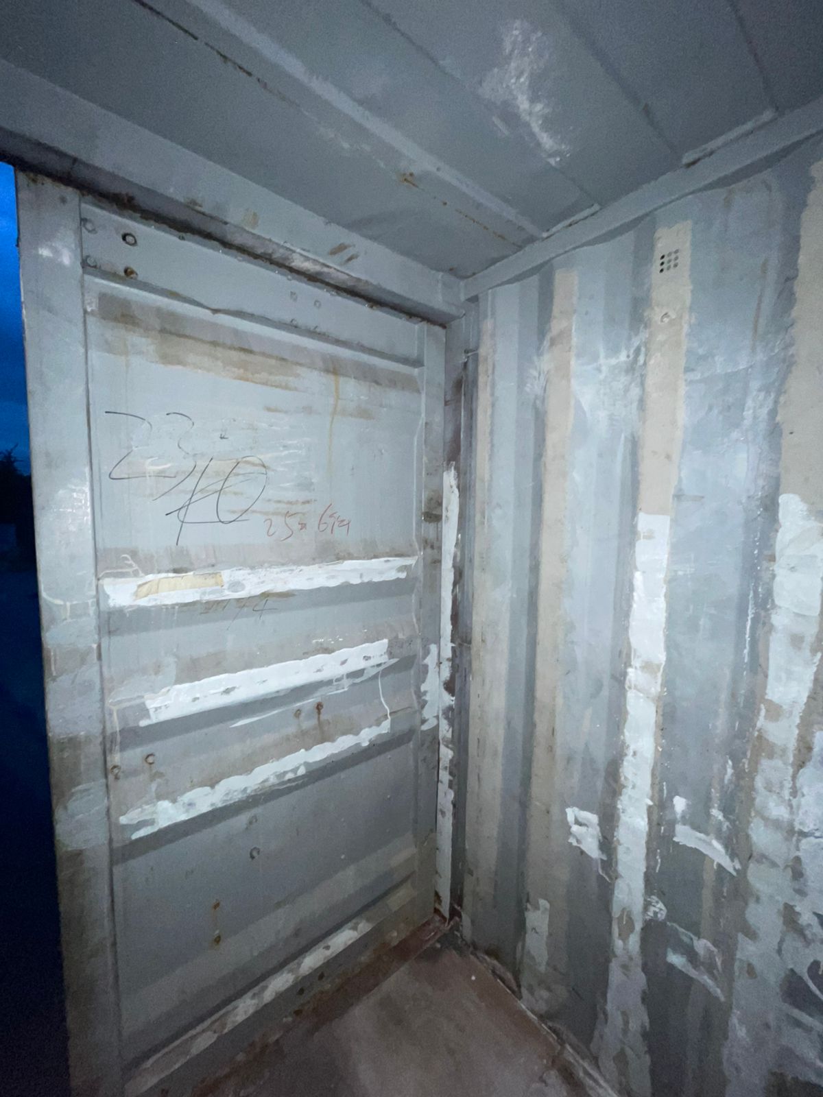 Морской контейнер TGHU1738486