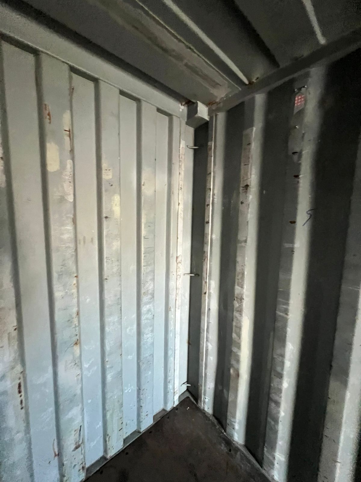 Морской контейнер TGHU1740380