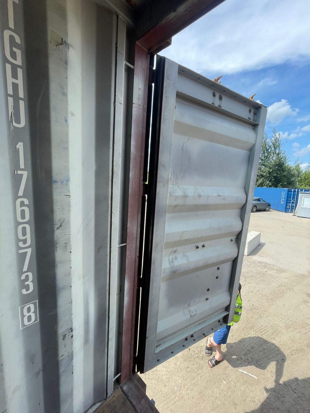 Морской контейнер TGHU1769738