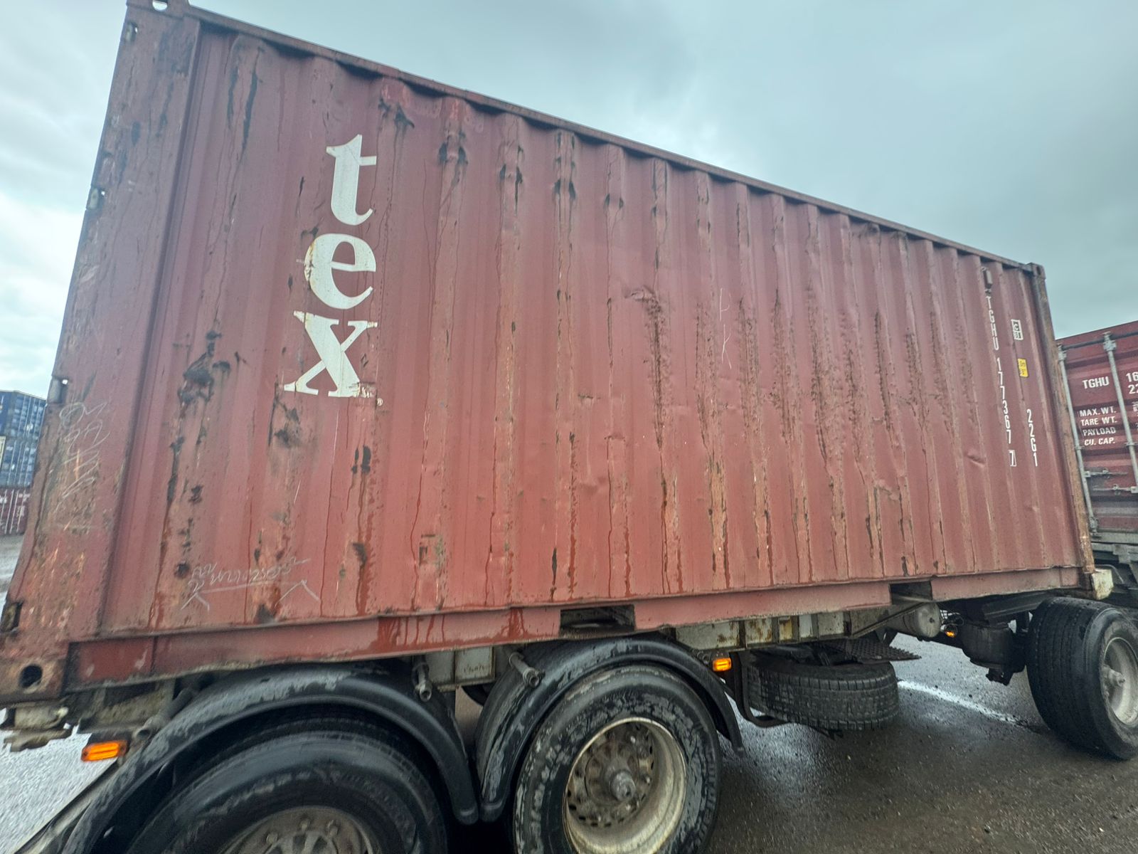 Морской контейнер TGHU1773677