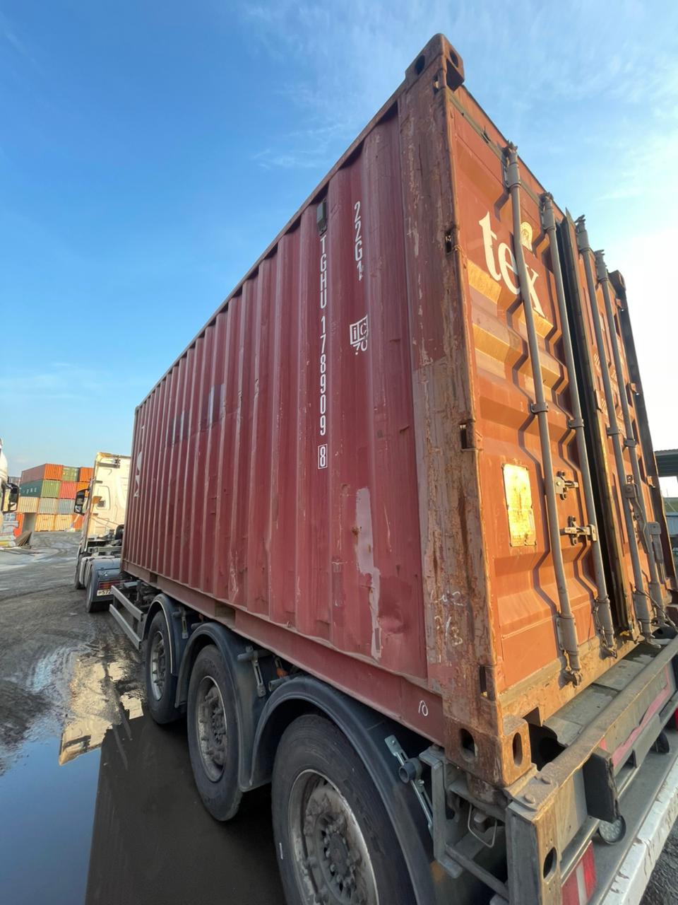 Морской контейнер TGHU1789098