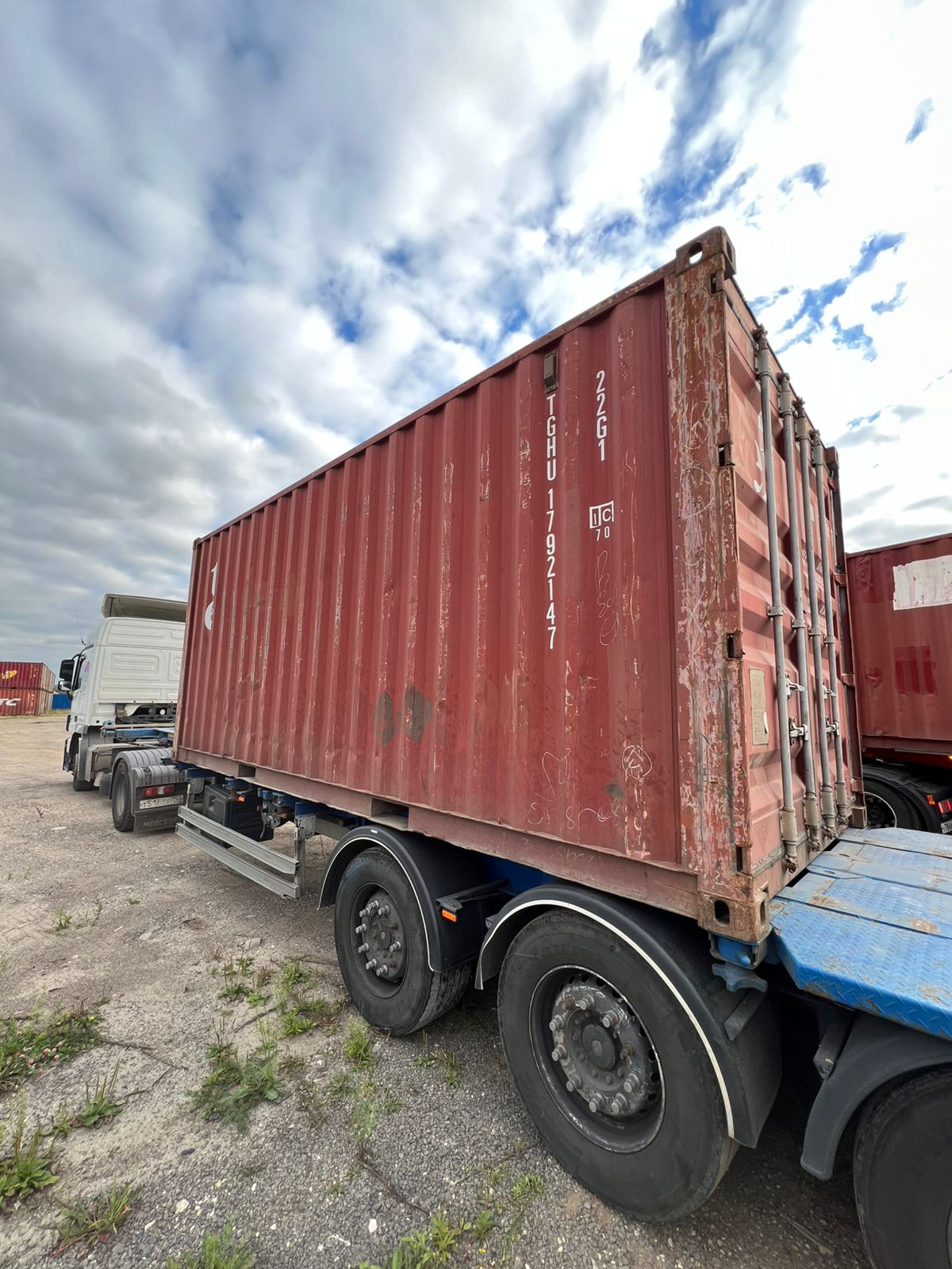 Морской контейнер TGHU1792147