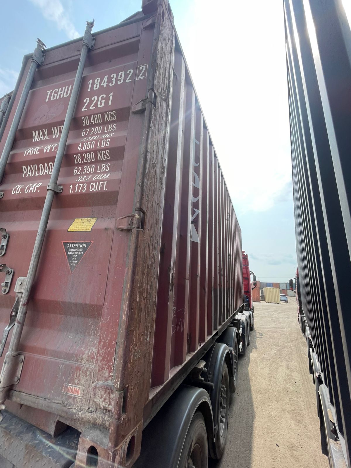 Морской контейнер TGHU1843922