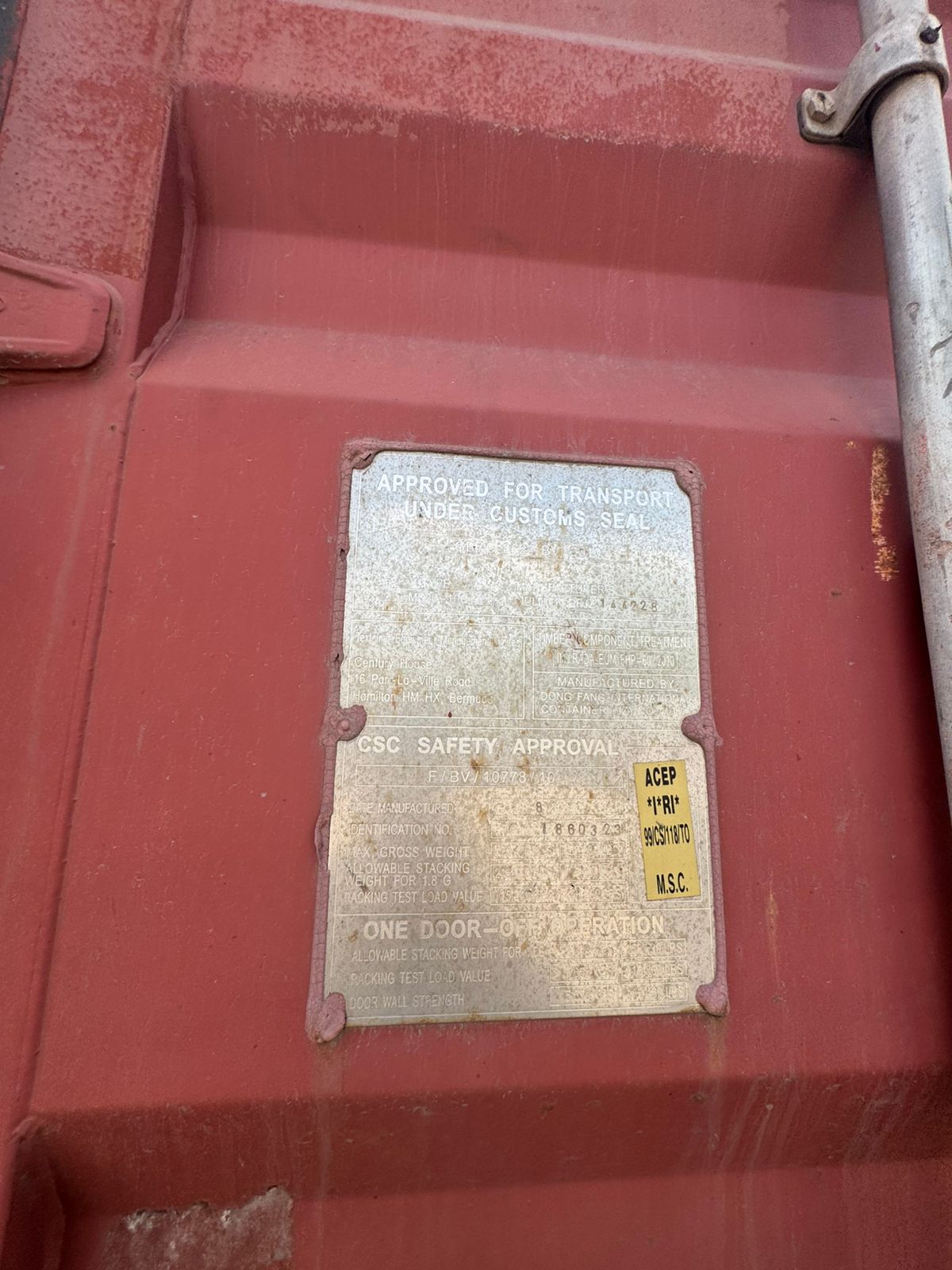 Морской контейнер TGHU1860323