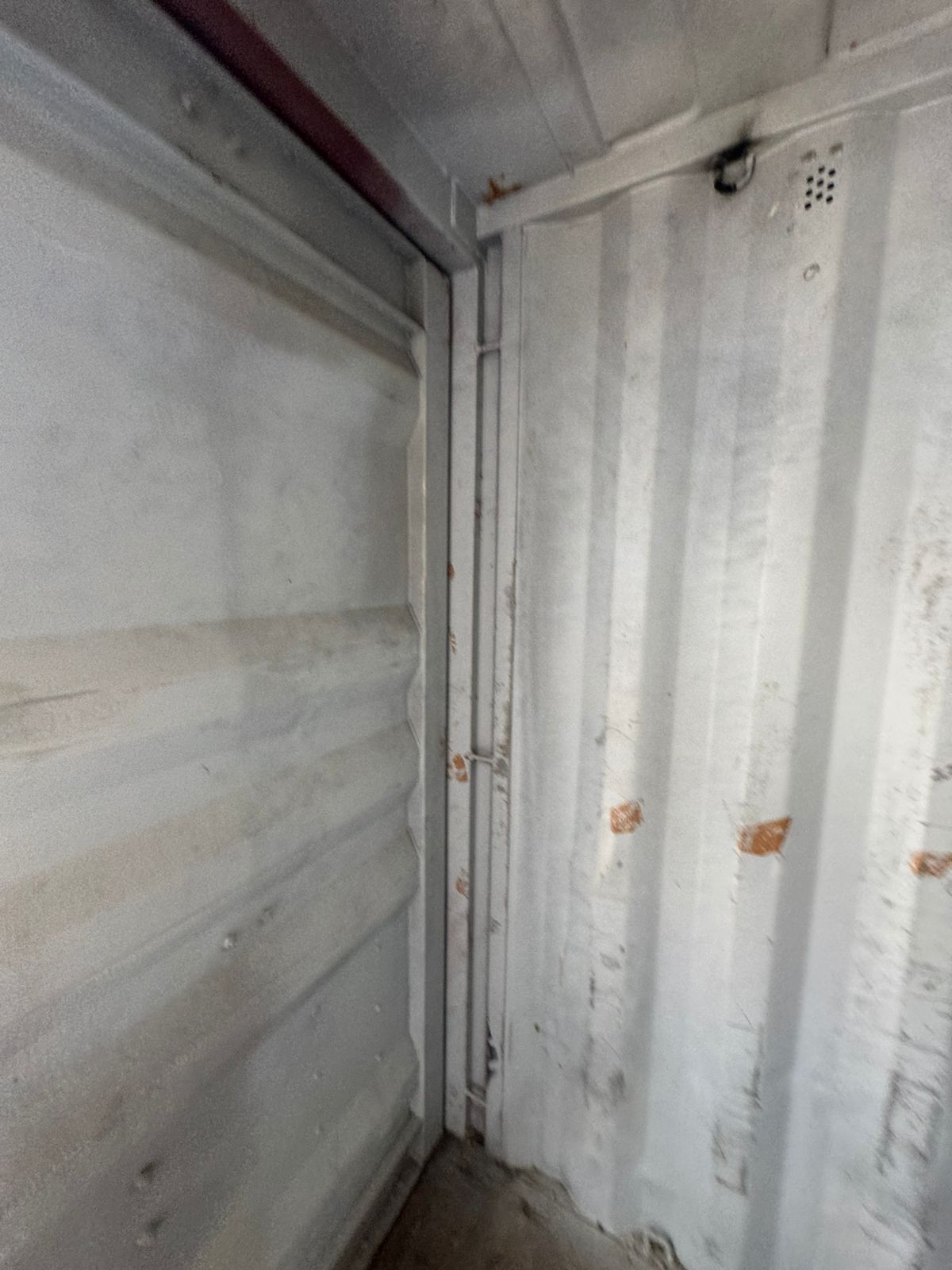 Морской контейнер TGHU1860323