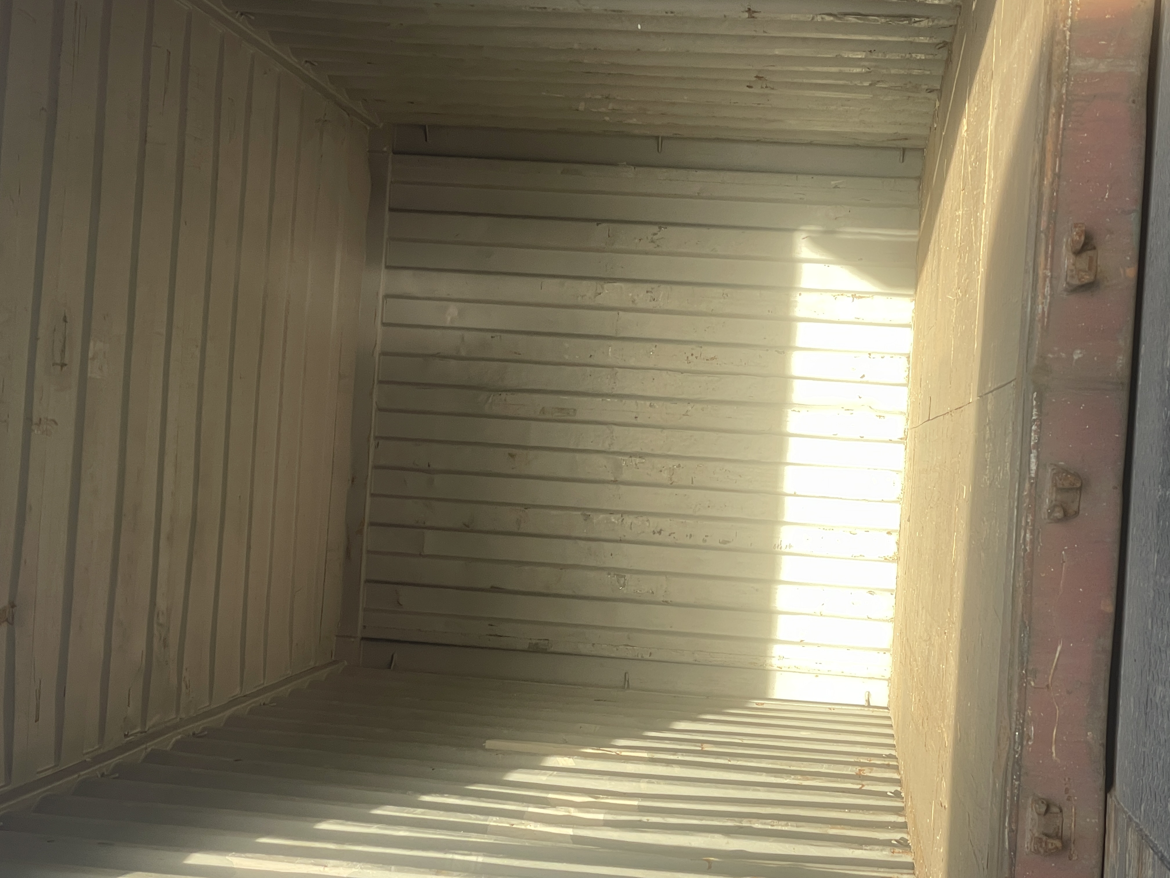 Морской контейнер TGHU1867312