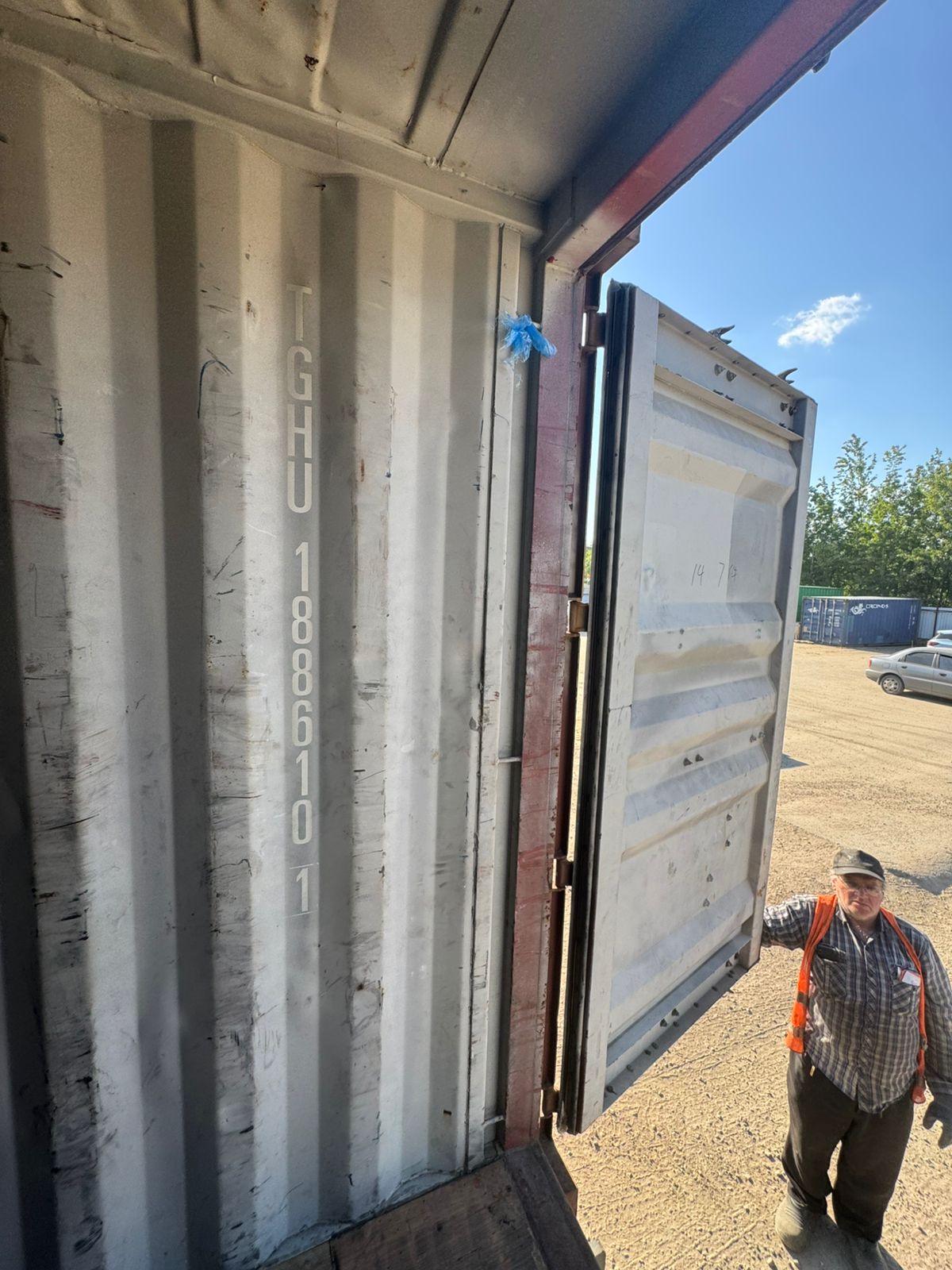 Морской контейнер TGHU1886101