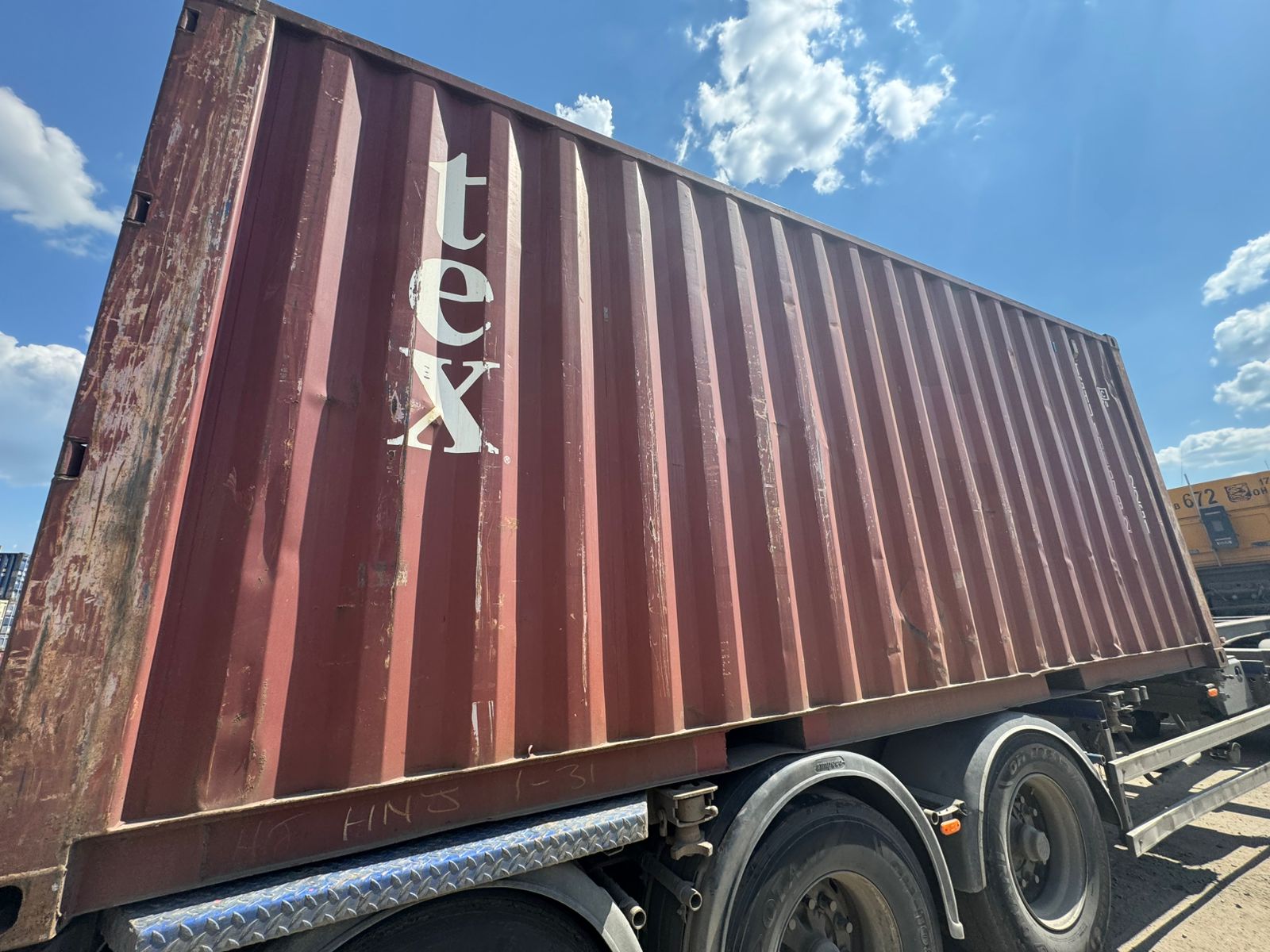 Морской контейнер TGHU1915792