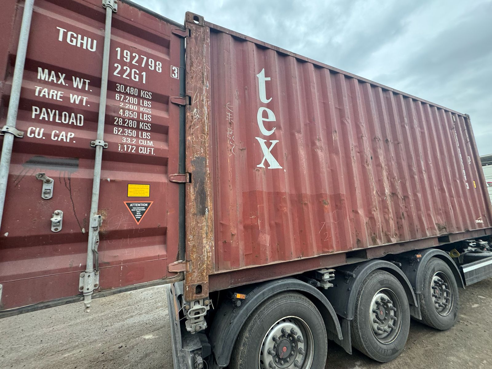 Морской контейнер TGHU1927983