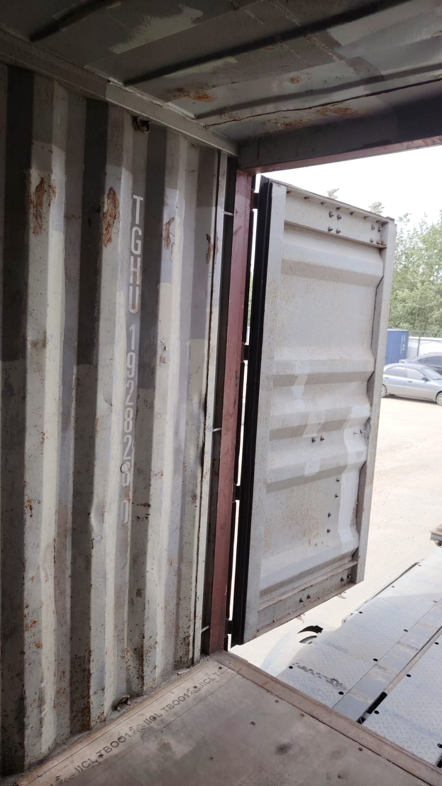 Морской контейнер TGHU1928260