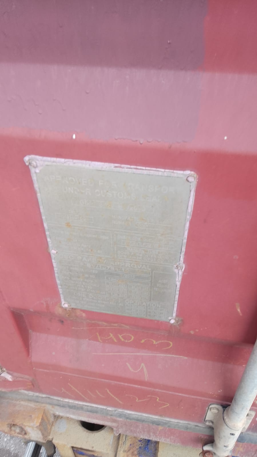 Морской контейнер TGHU1929137