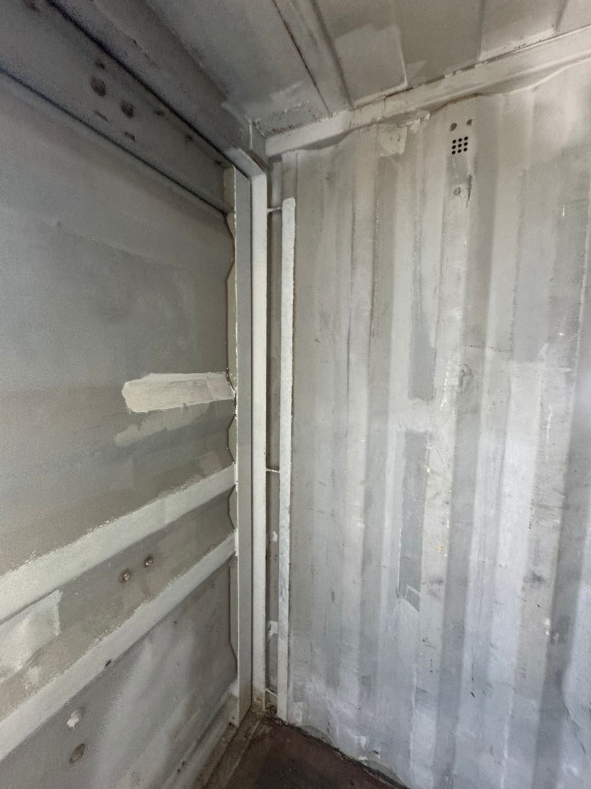 Морской контейнер TGHU1956580