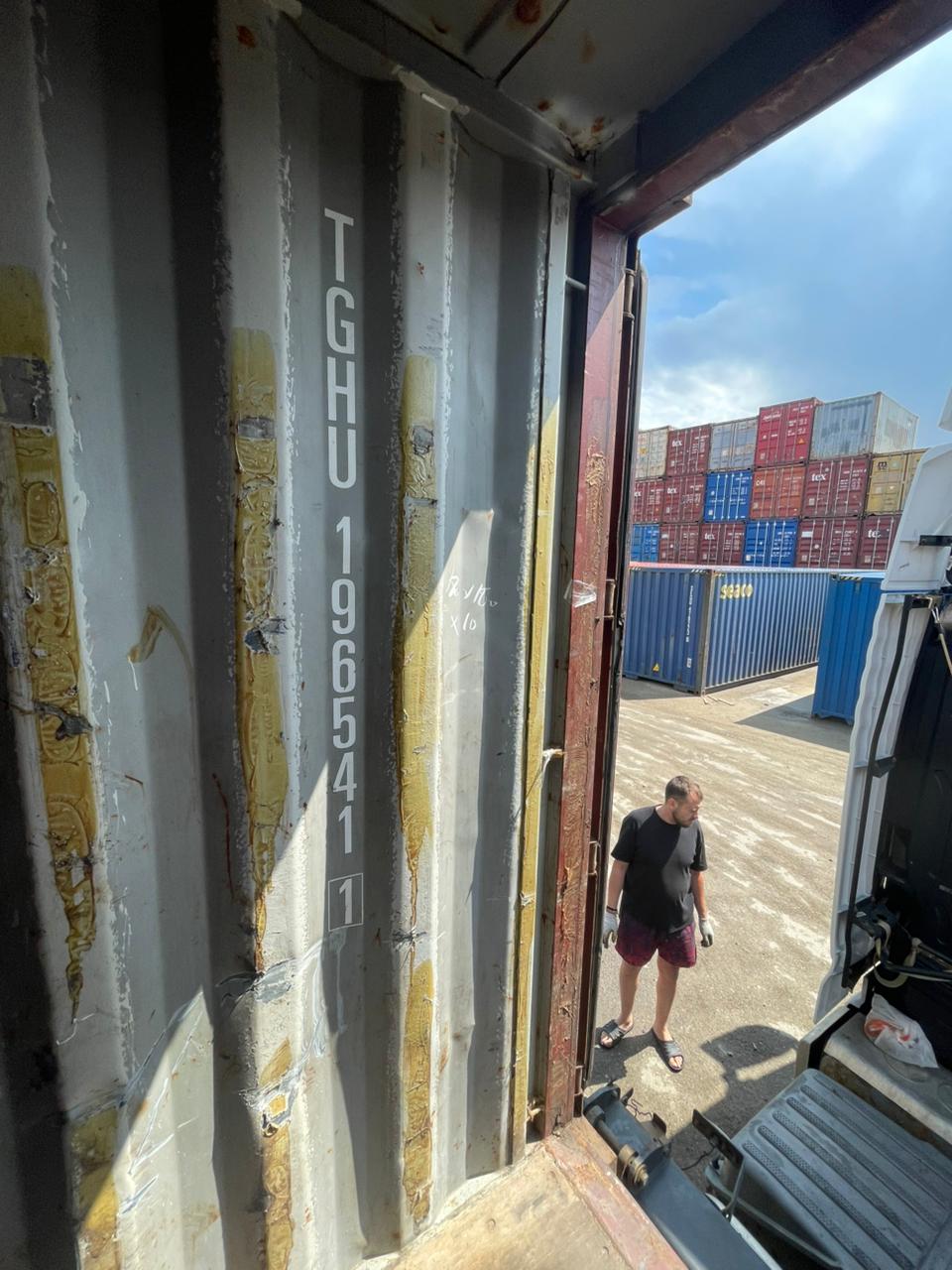 Морской контейнер TGHU1965411