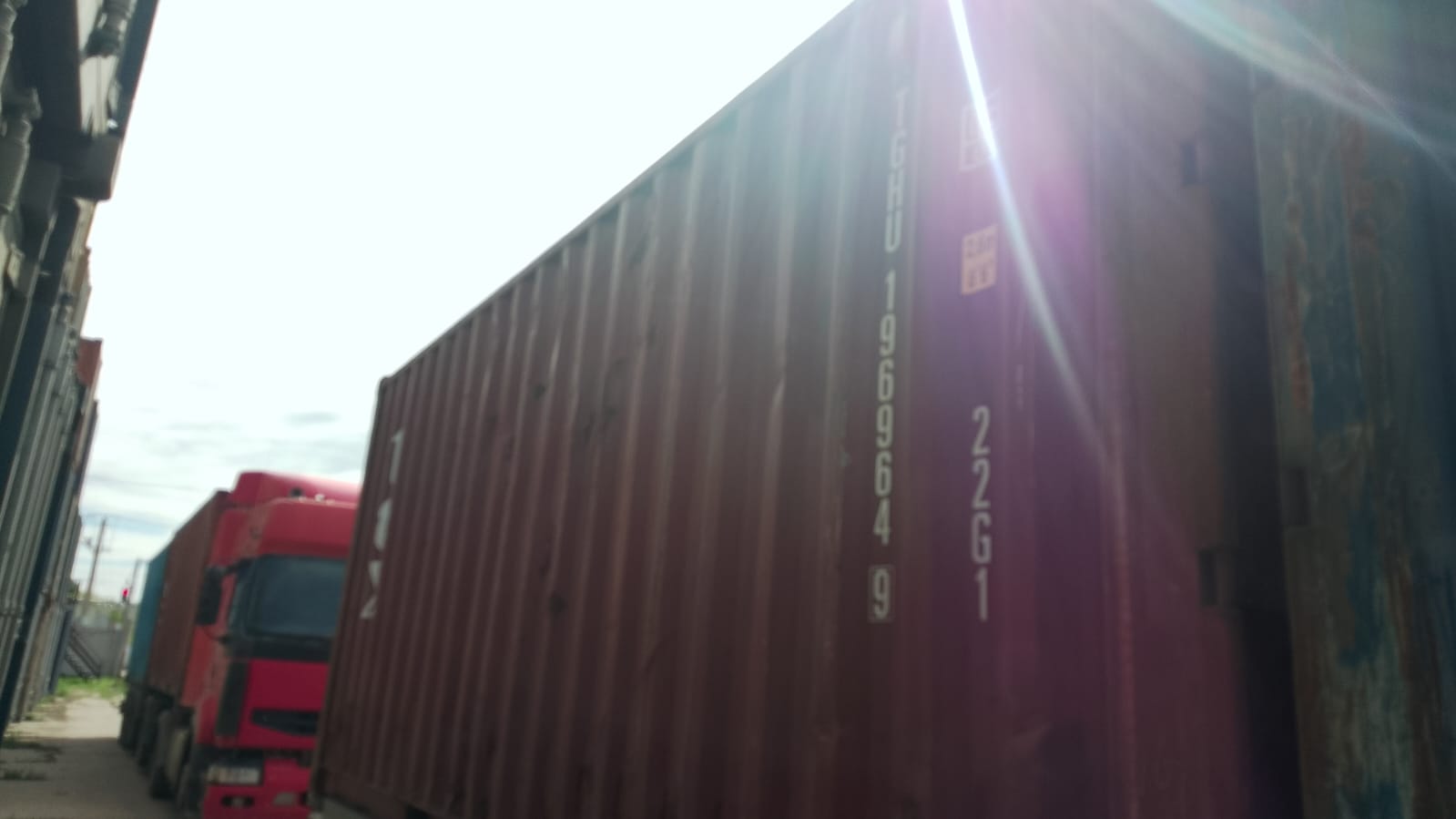 Морской контейнер TGHU1969649