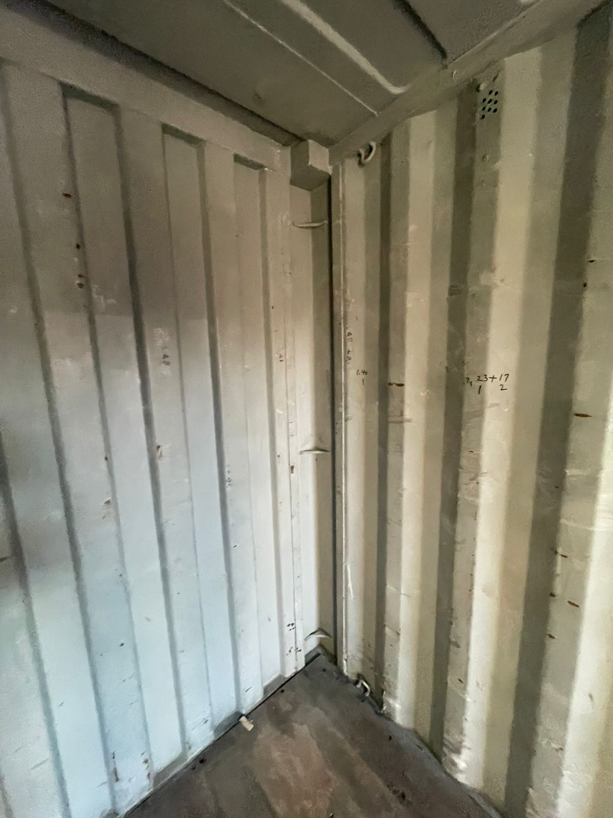 Морской контейнер TGHU1990482