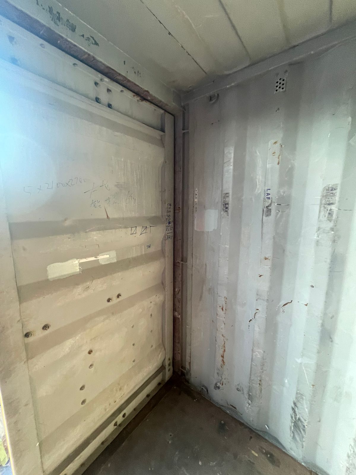 Морской контейнер TGHU1990482