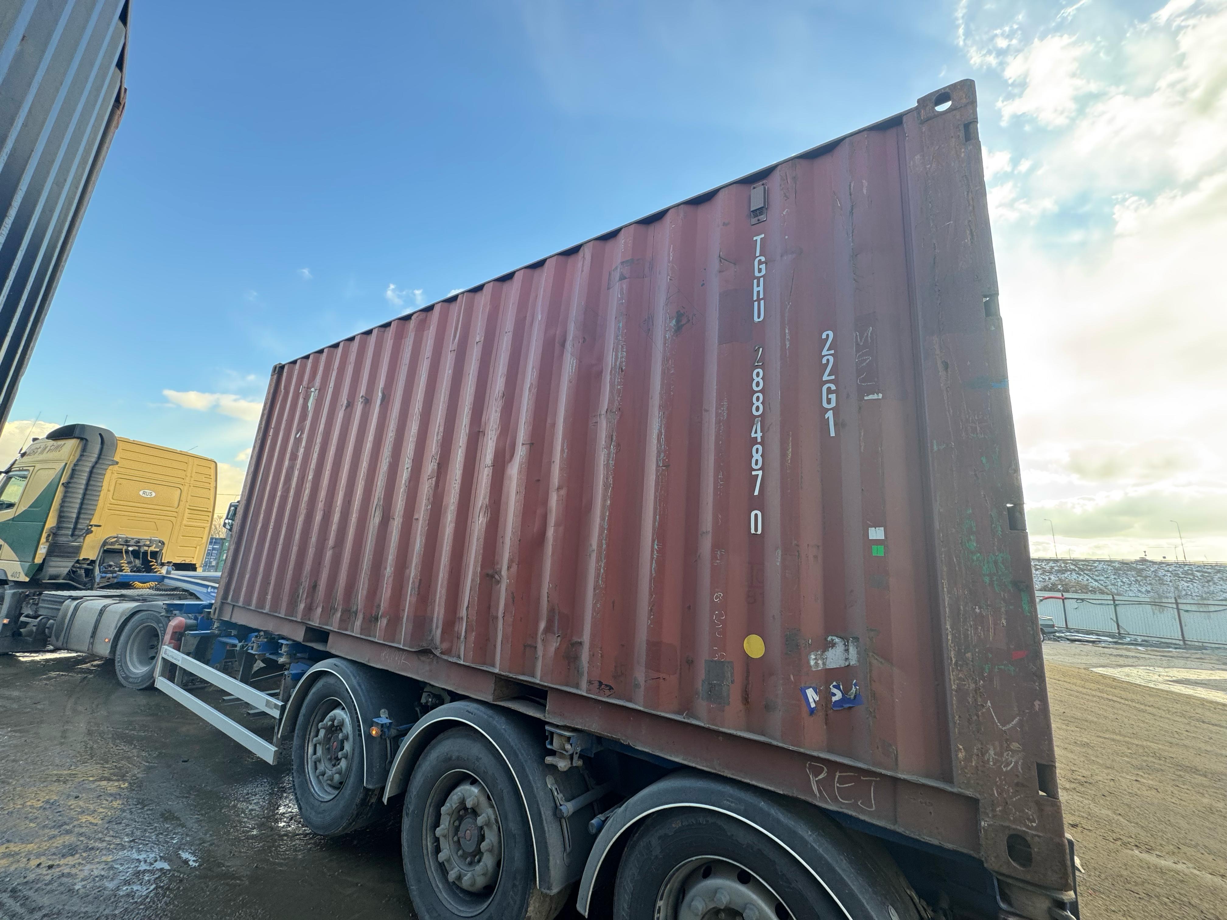Морской контейнер TGHU2884870