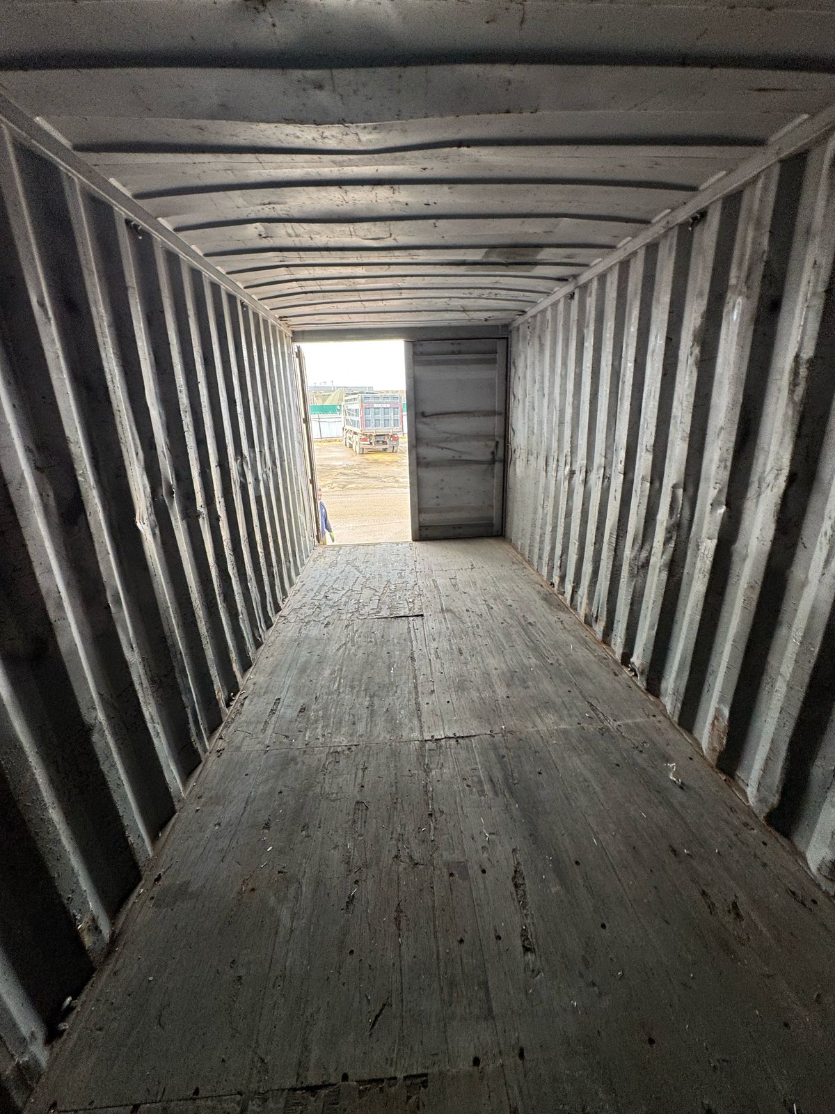 Морской контейнер TGHU3076120