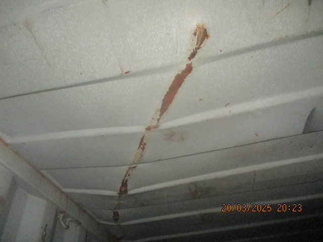 Морской контейнер TGHU3200587