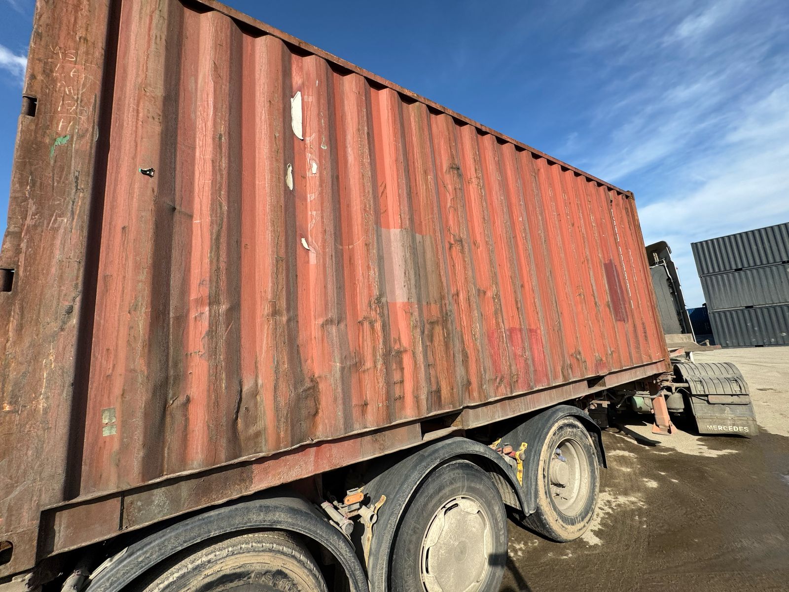 Морской контейнер TGHU3238900