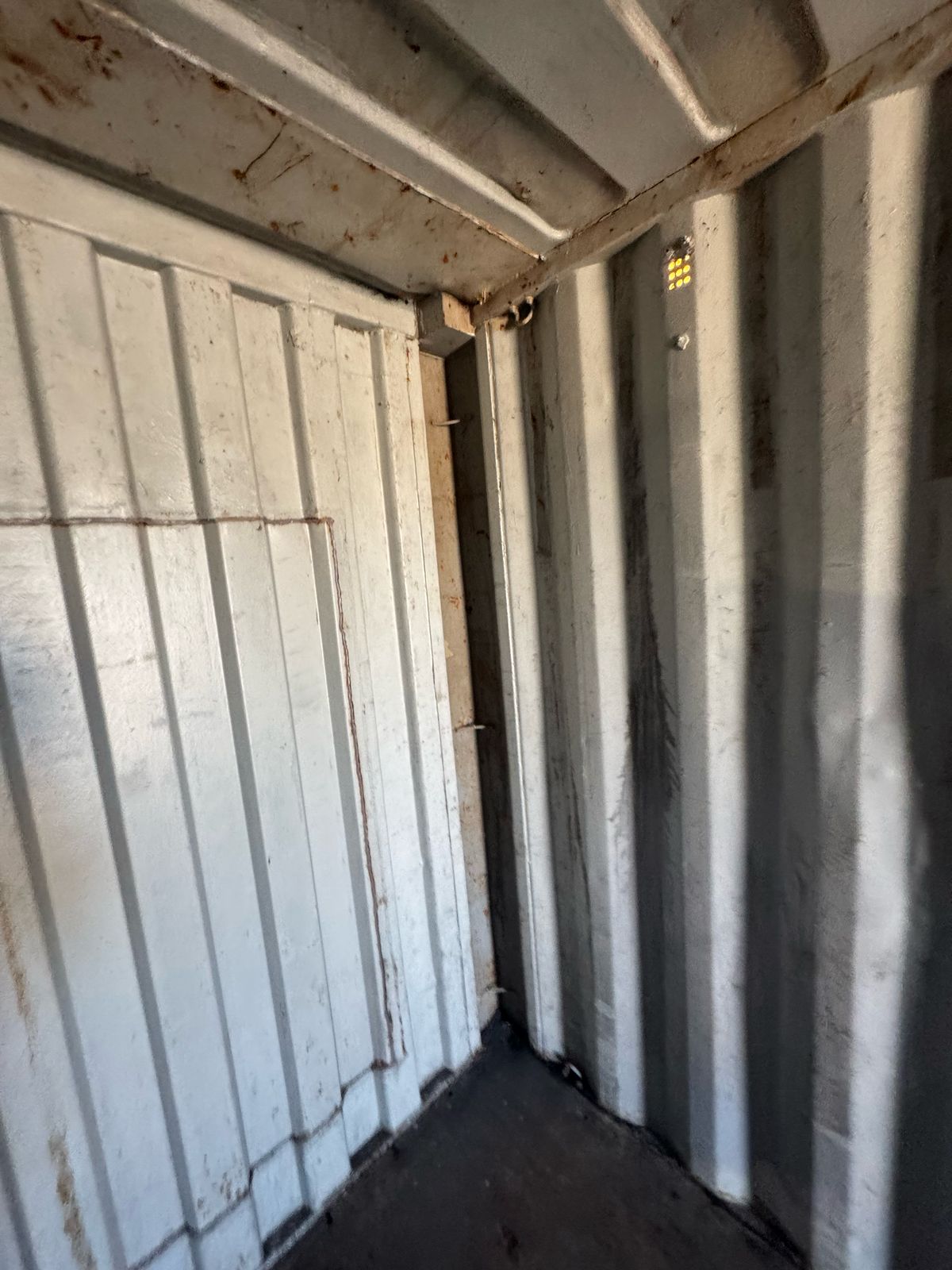 Морской контейнер TGHU3333194