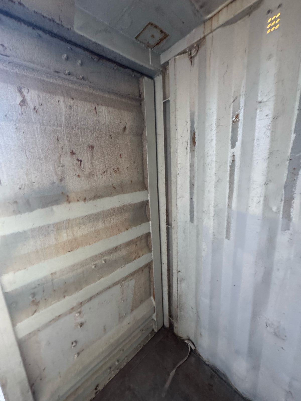 Морской контейнер TGHU3333194