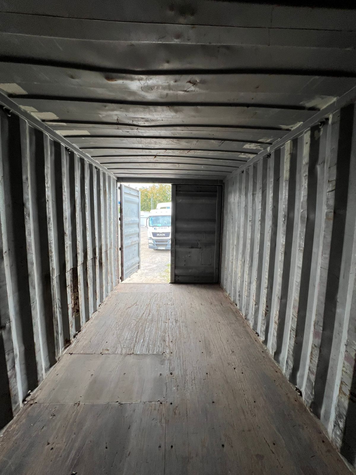 Морской контейнер TGHU3341543