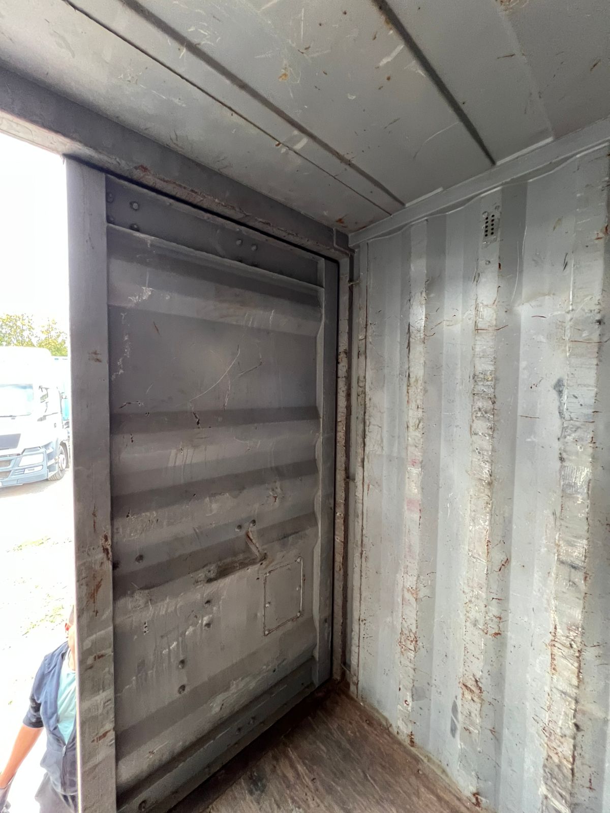 Морской контейнер TGHU3341543