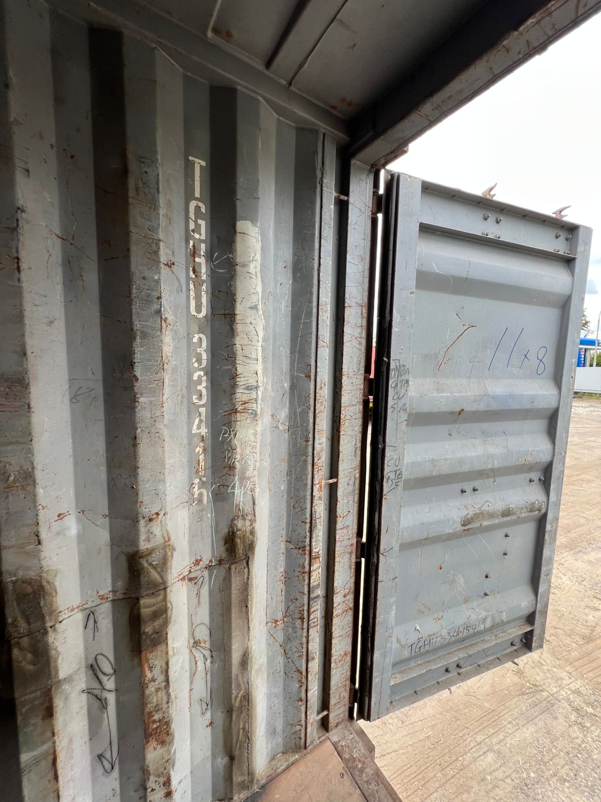 Морской контейнер TGHU3341543