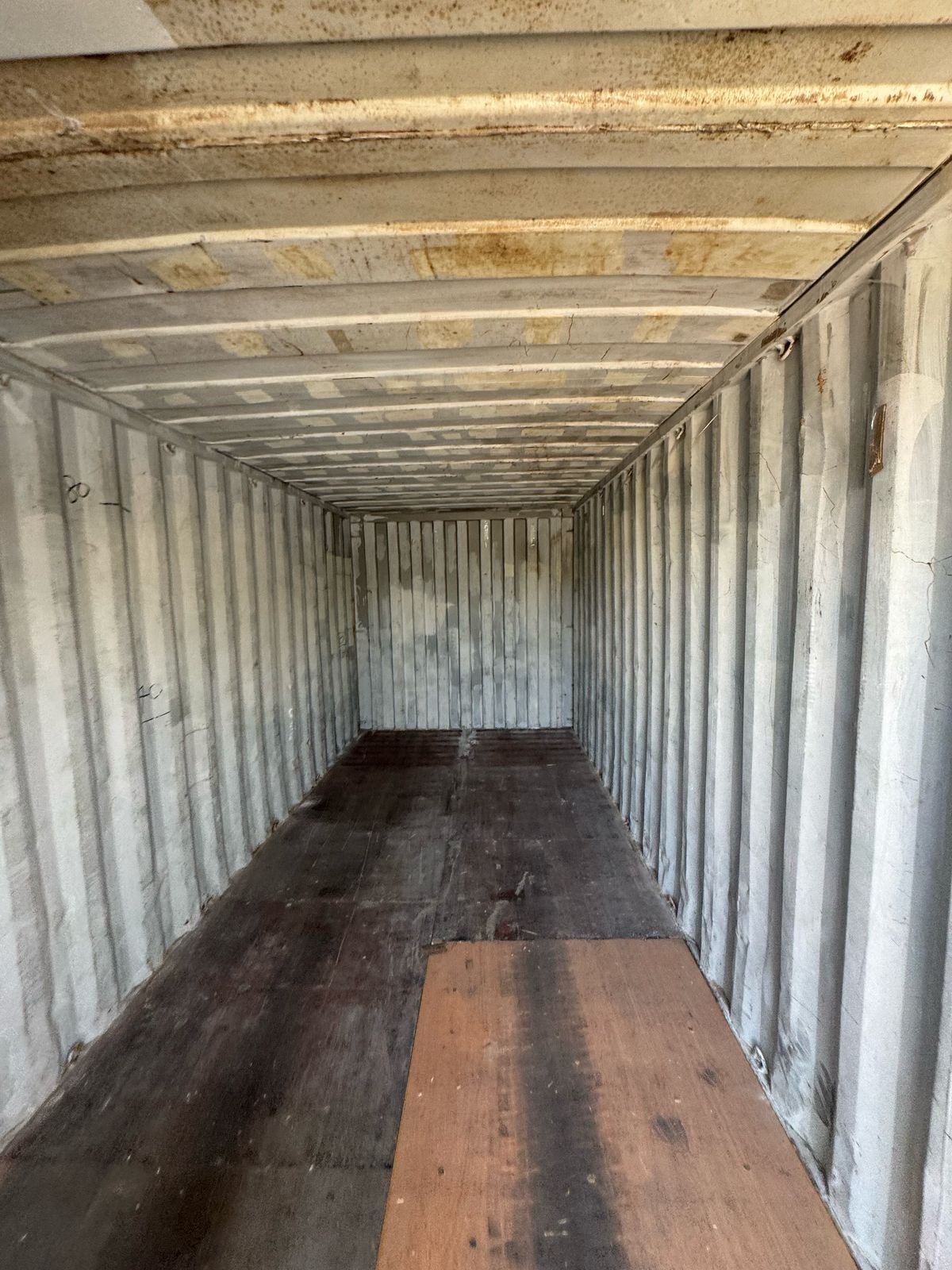 Морской контейнер TGHU3355871