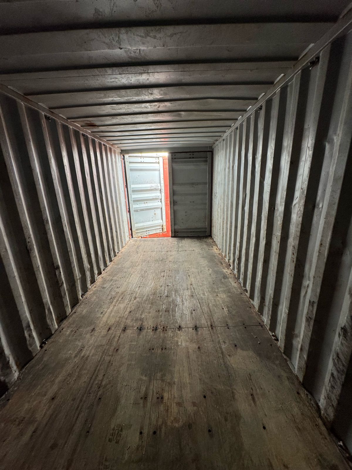 Морской контейнер TGHU3393300