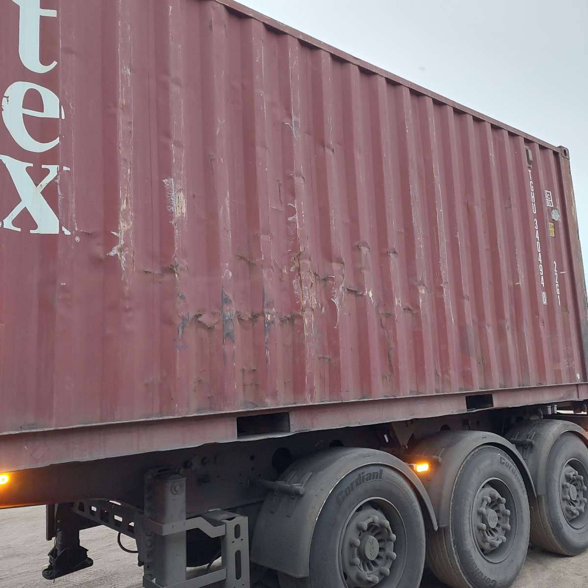 Морской контейнер TGHU3404940