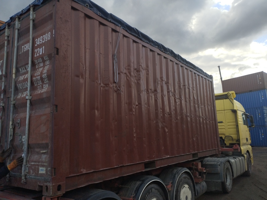 Морской контейнер TGHU3493989