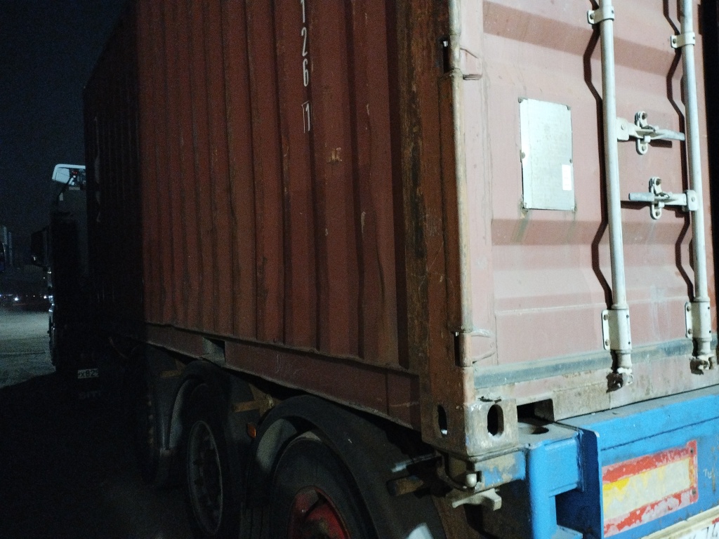 Морской контейнер TGHU3651261