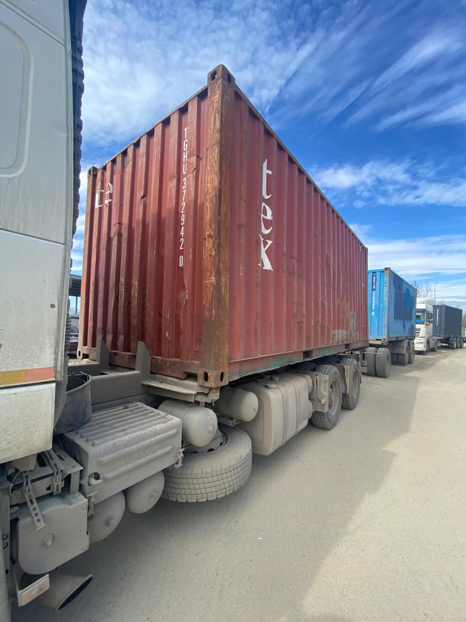 Морской контейнер TGHU3729420