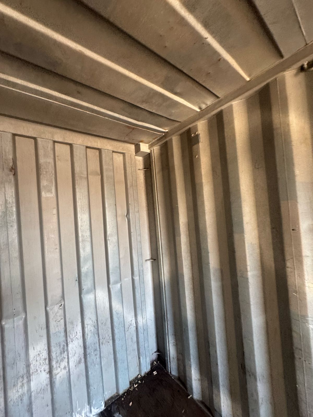 Морской контейнер TGHU3838627