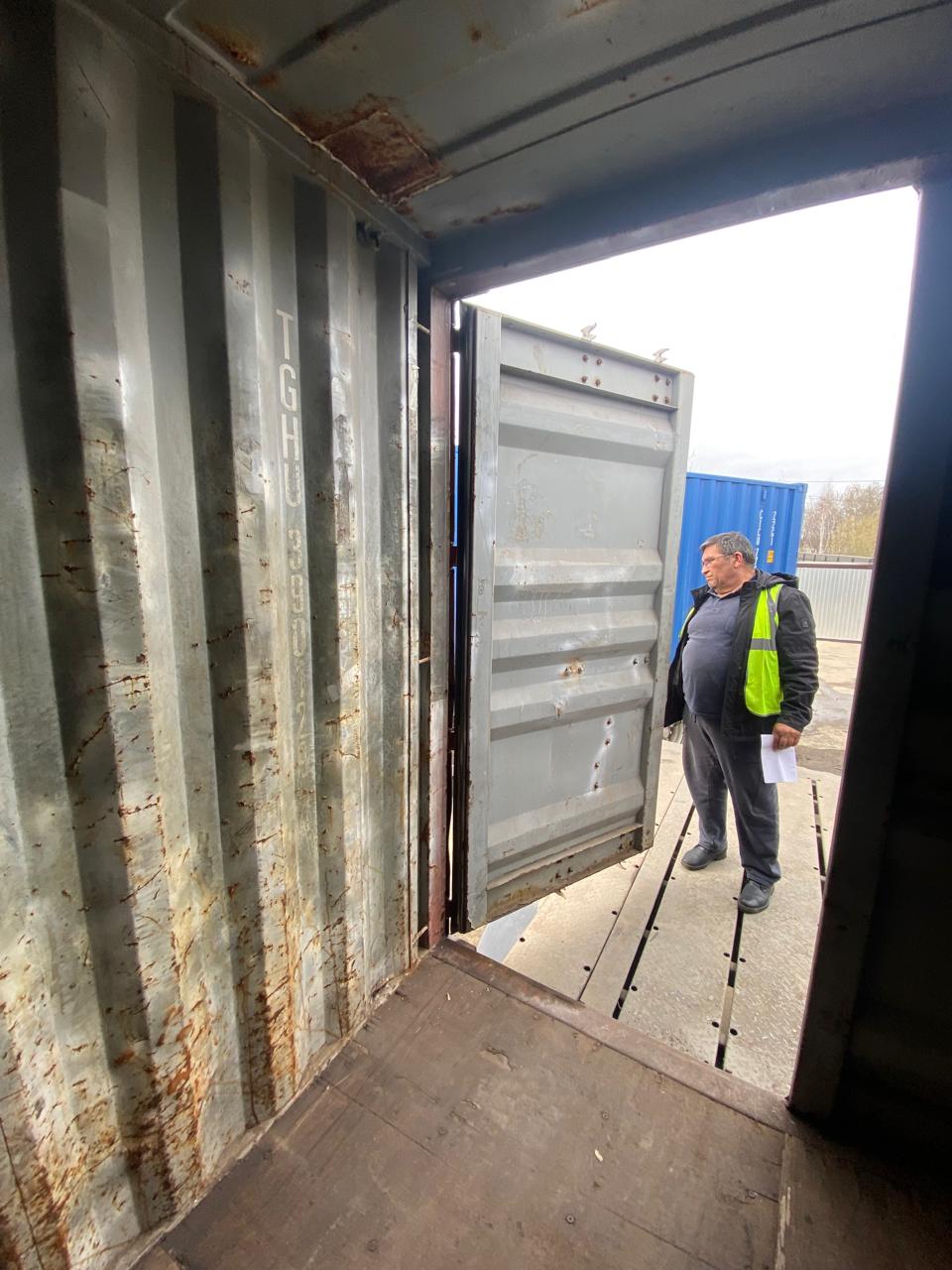 Морской контейнер TGHU3901294