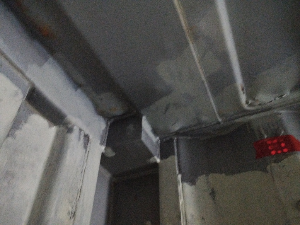 Морской контейнер TGHU4058190