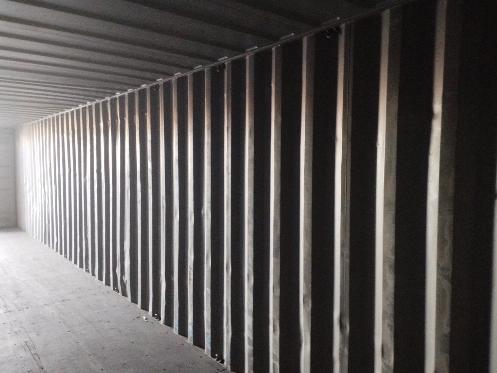 Морской контейнер TGHU4058190