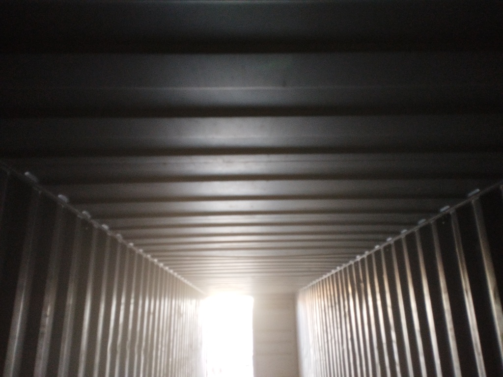 Морской контейнер TGHU4058190