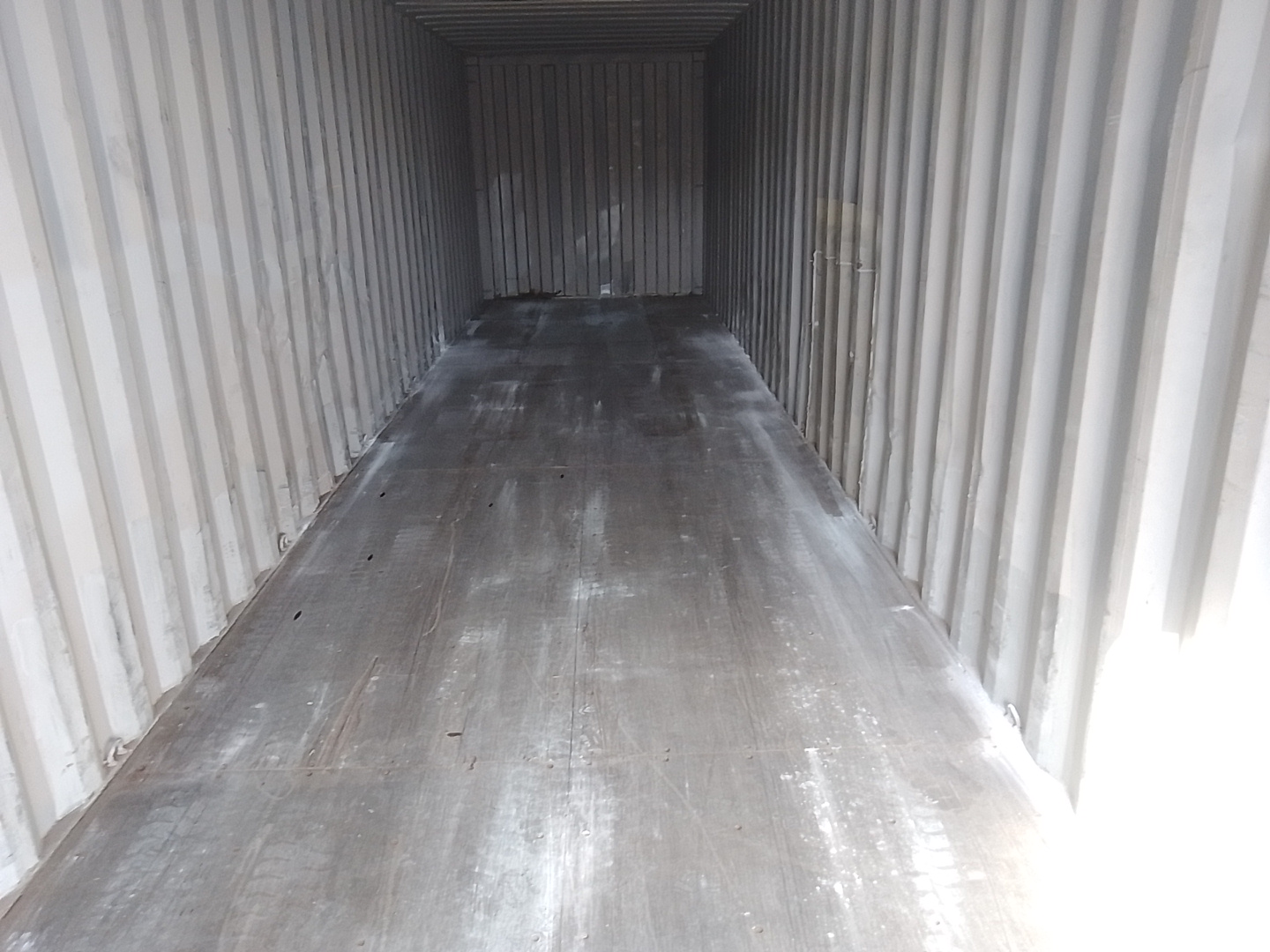 Морской контейнер TGHU4503090