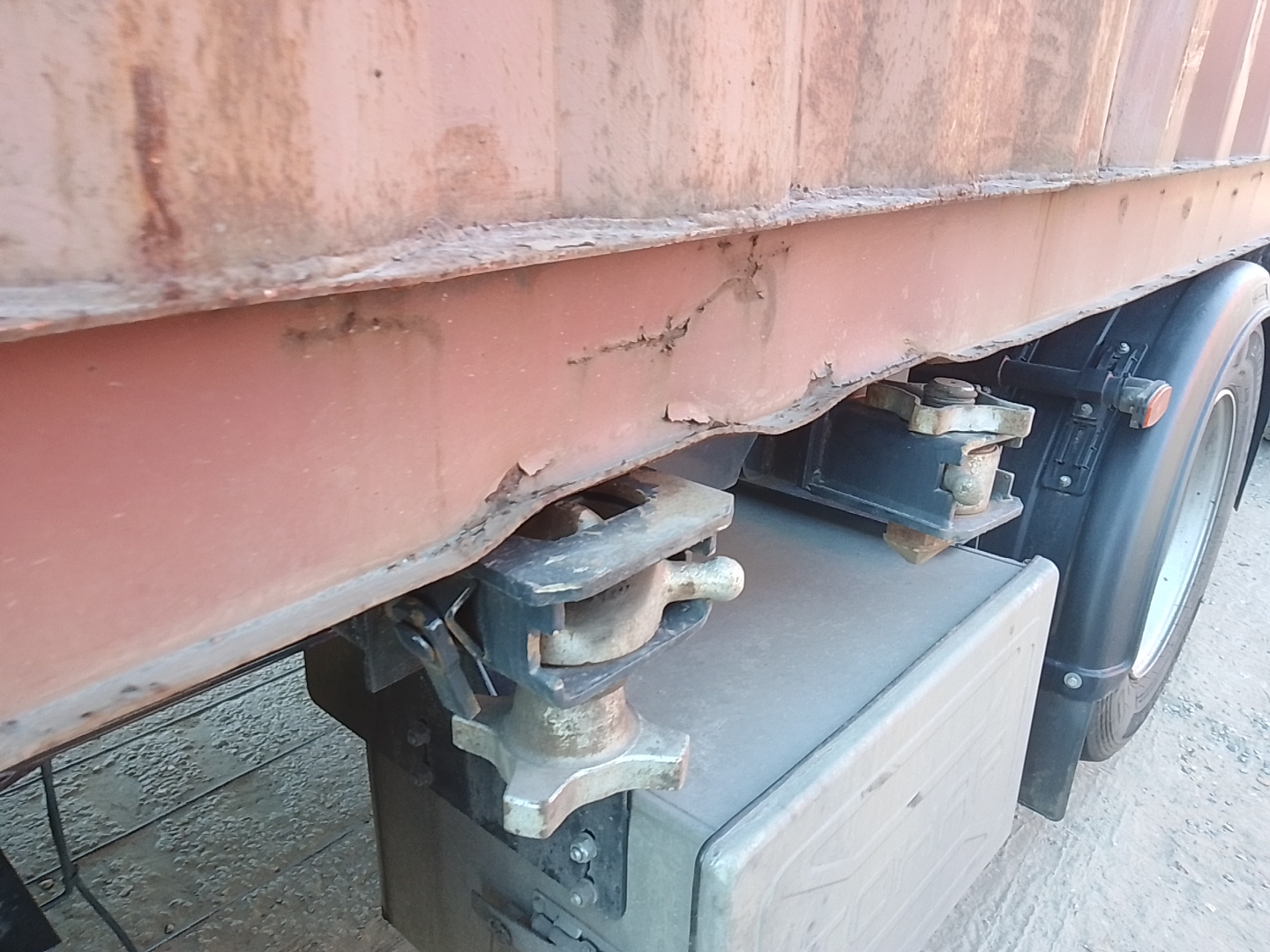 Морской контейнер TGHU4503090