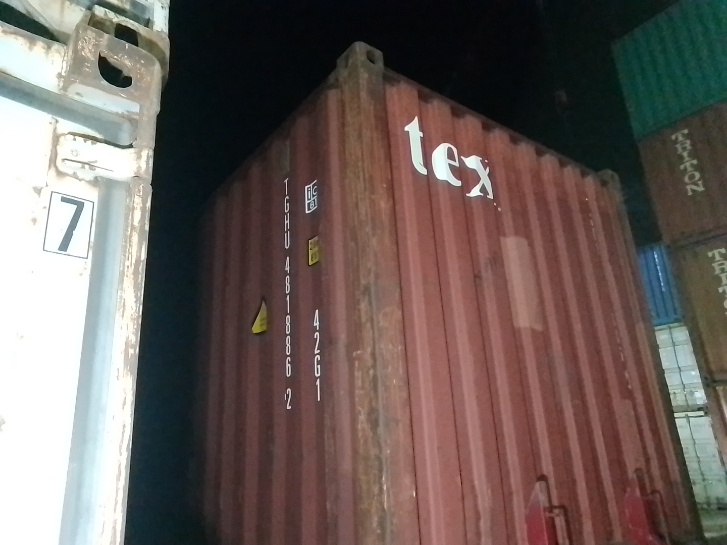 Морской контейнер TGHU4818862