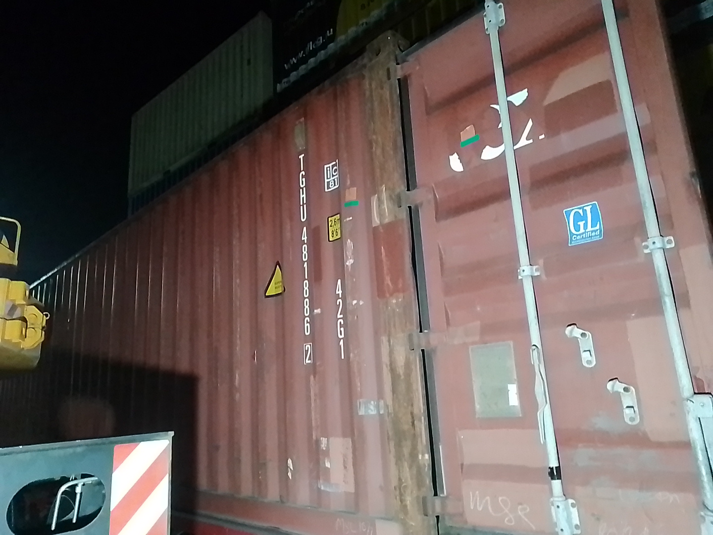 Морской контейнер TGHU4818862