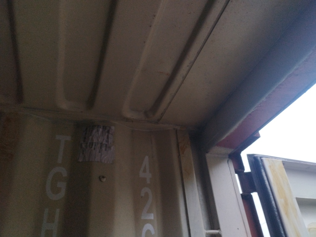 Морской контейнер TGHU4918753