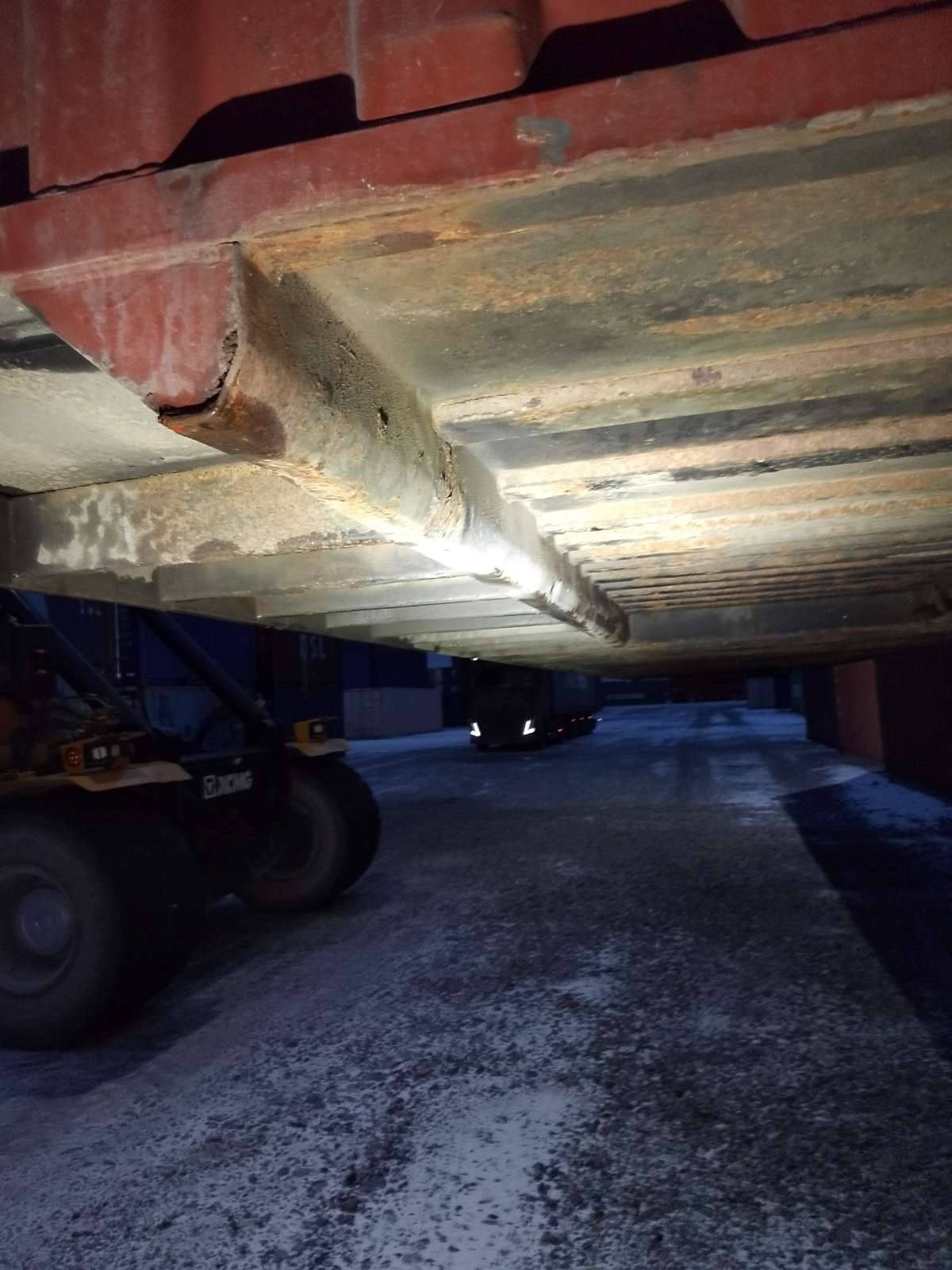 Морской контейнер TGHU5110651