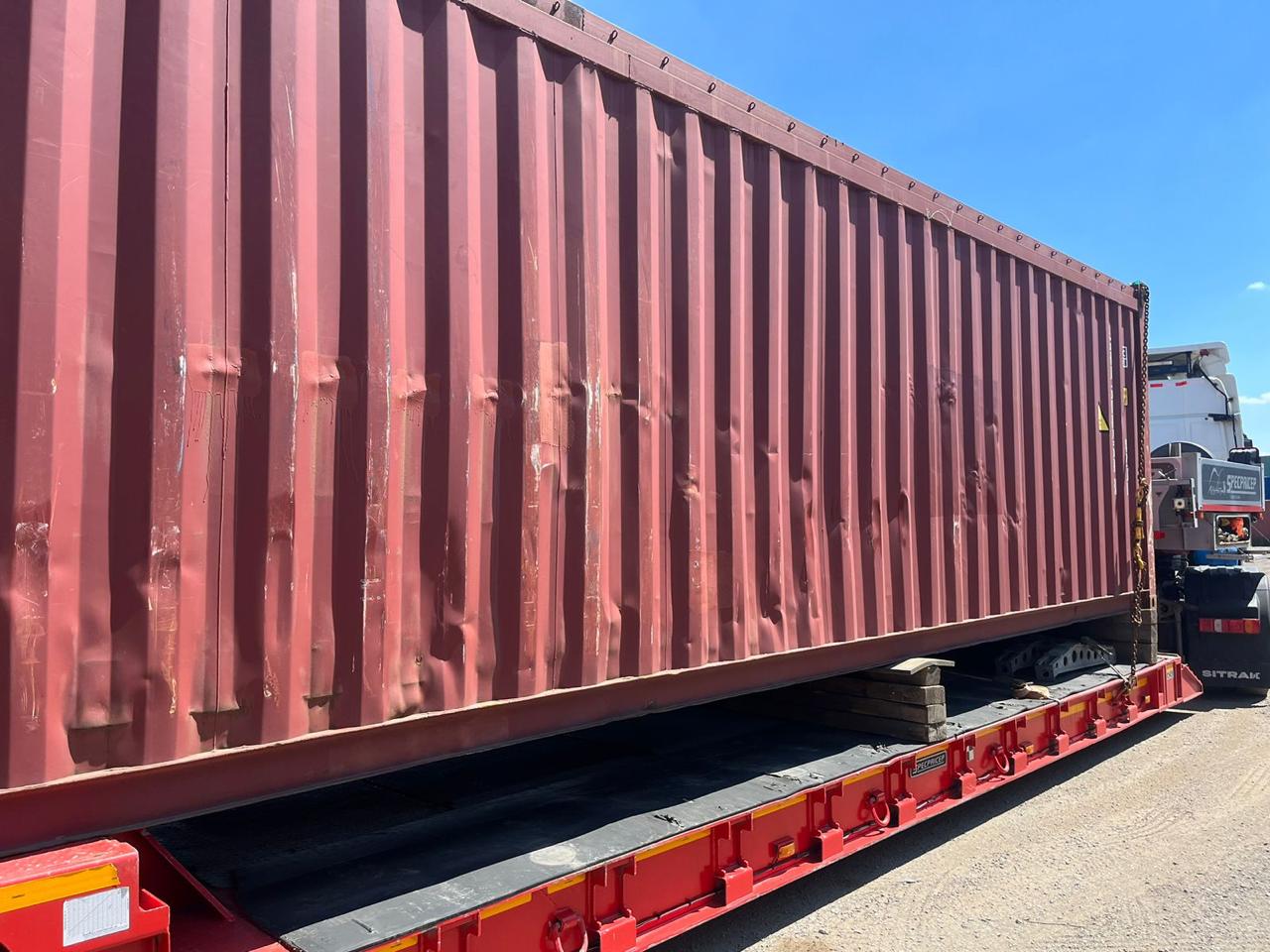 Морской контейнер TGHU5112593